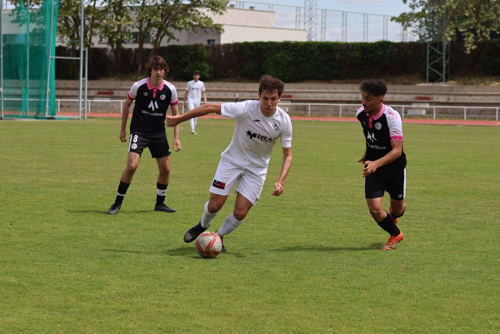 20230430122100-img-0582