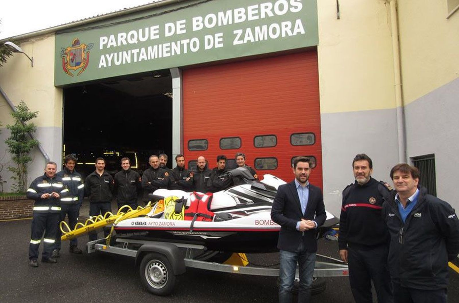 Ayto. Zamora. Nueva moto agua Bomberos