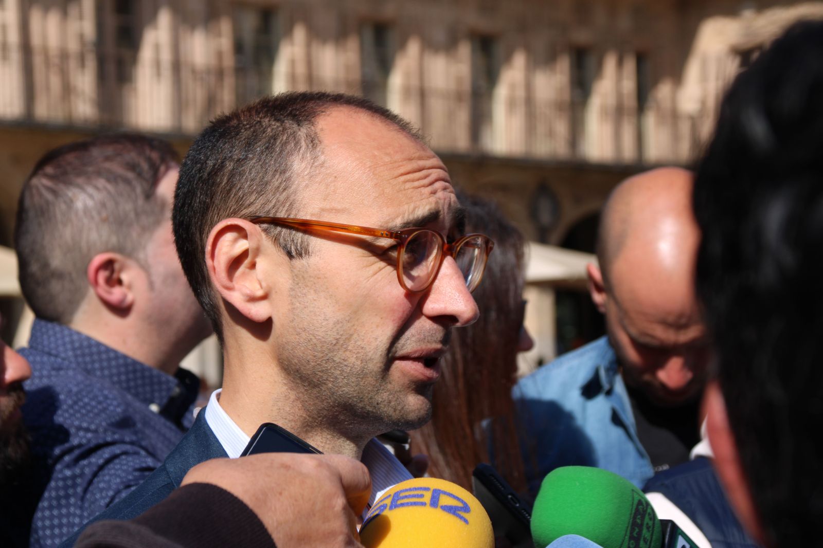 luis-tudanca-david-serrada-y-jose-luis-mateos-mantienen-un-encuentro-c-44