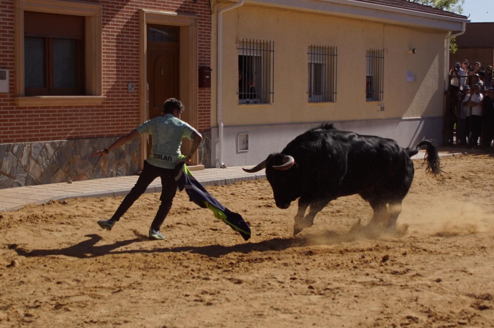 whatsapp-image-2025-04-26-at-19-02-13