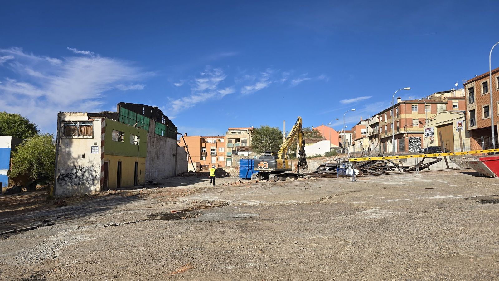 El alcalde de Salamanca, Carlos García Carbayo, visita las obras de urbanización de la Unidad de Acción Nº 2 del PERI 7