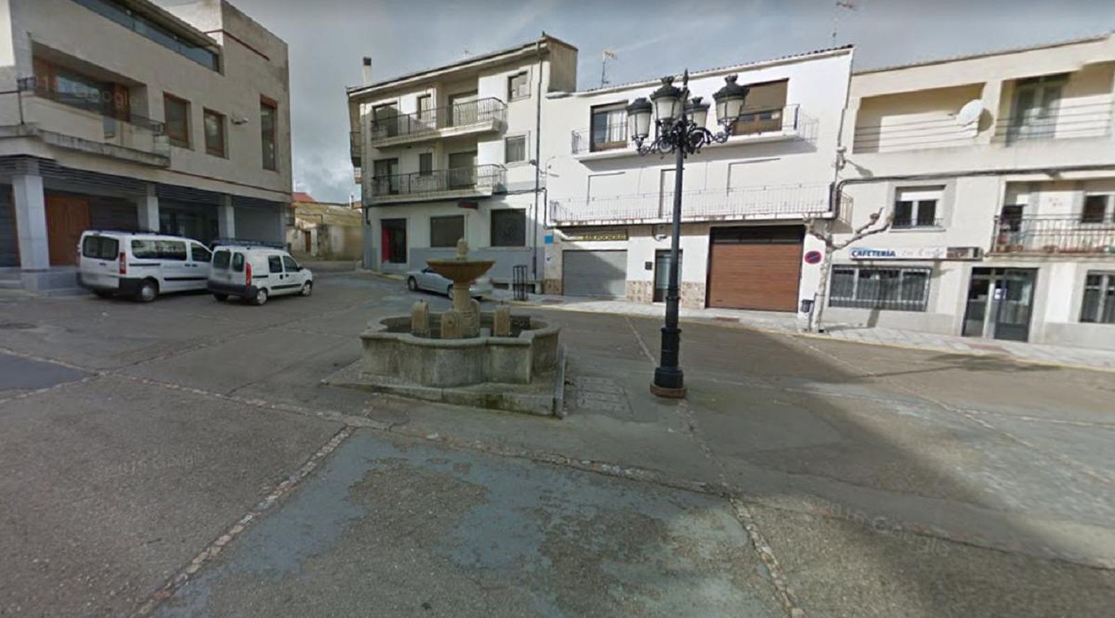 Plaza mayor cespedosa