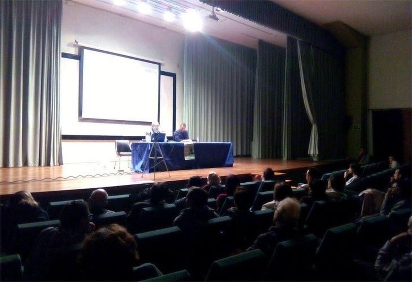 La Universidad Popular organiza un curso de habilidades para el siglo XXI