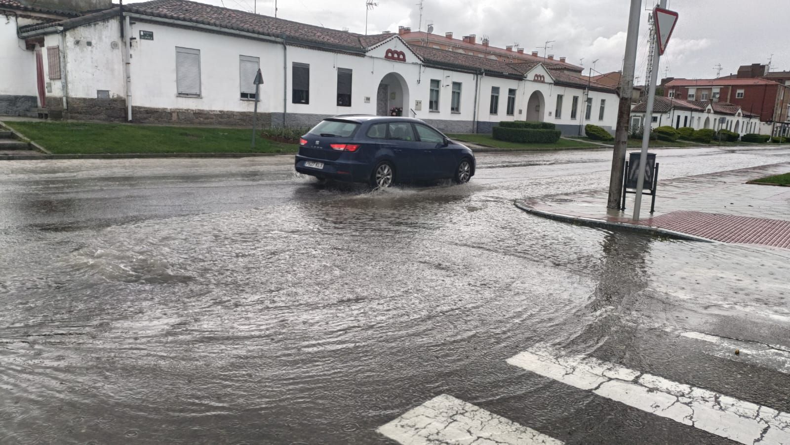 whatsapp-image-2023-06-01-at-16-06-14-1