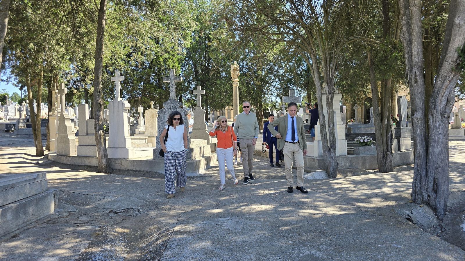 Restauración del crucero de San Cebrián en el Cementerio San Carlos Borromeo