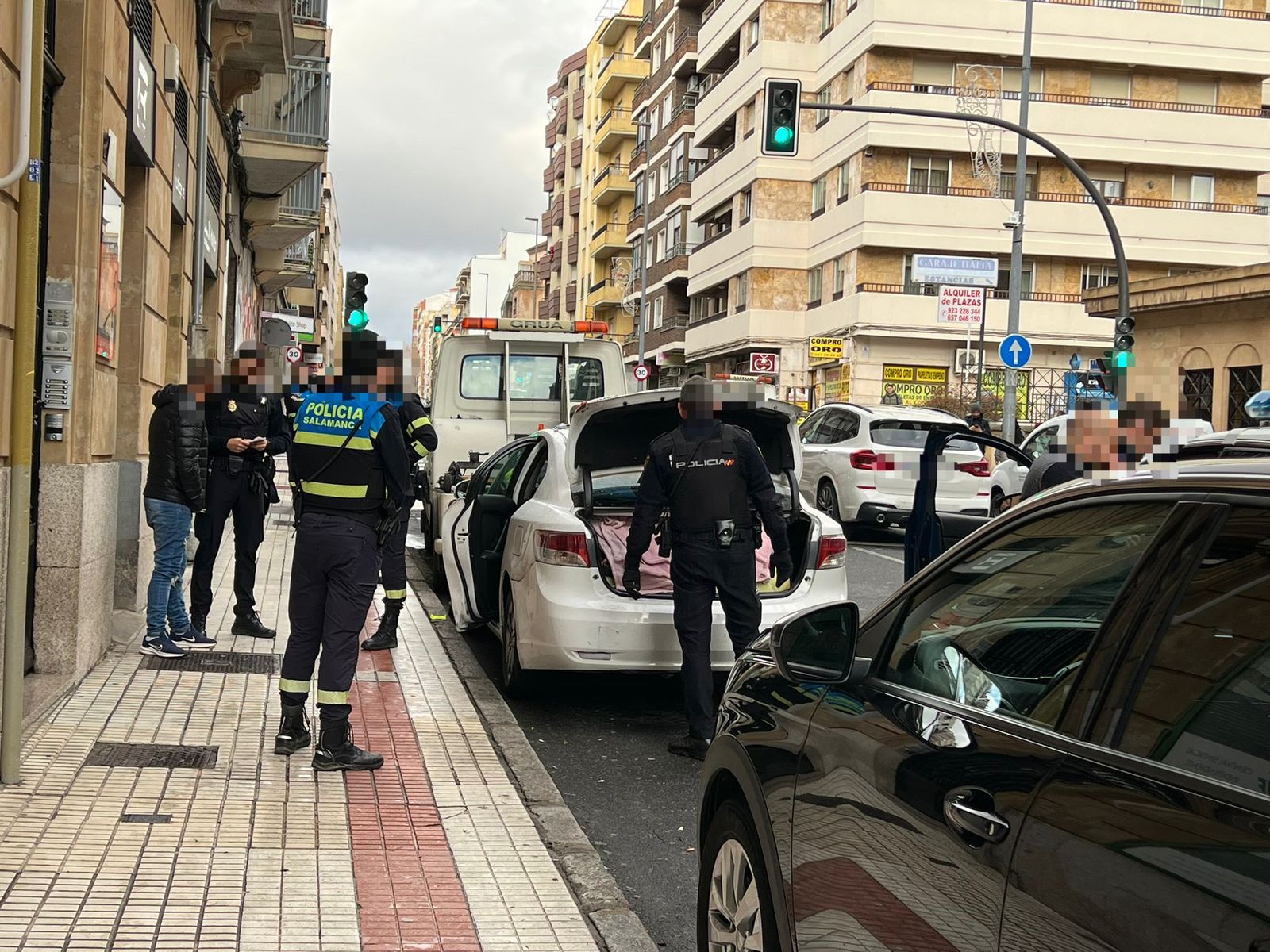 Gran presencia policial en la avenida de Italia