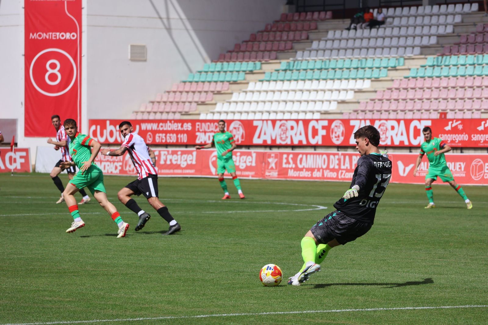Zamora CF - Osasuna B (37).JPG