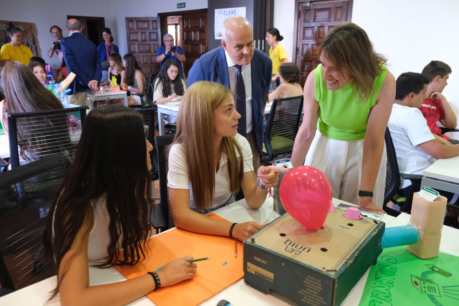 20220722+CONSEJERA+EDUCACION+DIPLOMAS+ALUMNOS+IBERDROLA+(4)