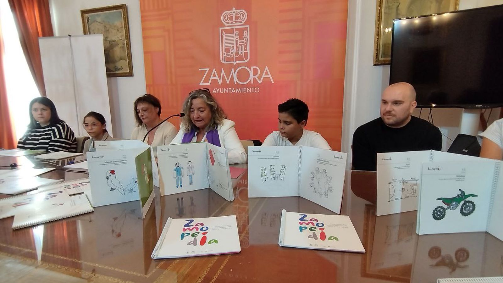 Zamopedia, un diccionario hecho por niños