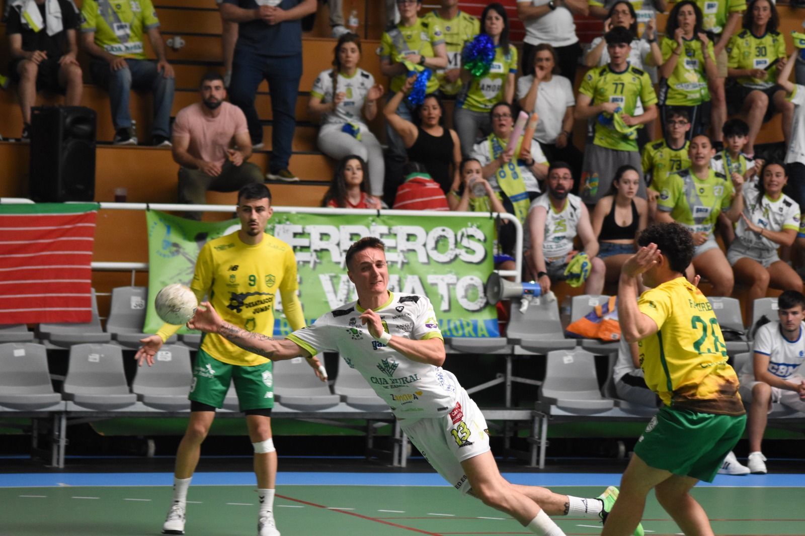 balonmano-caja-rural-zamora-desatascos-jumbo-galdar-12