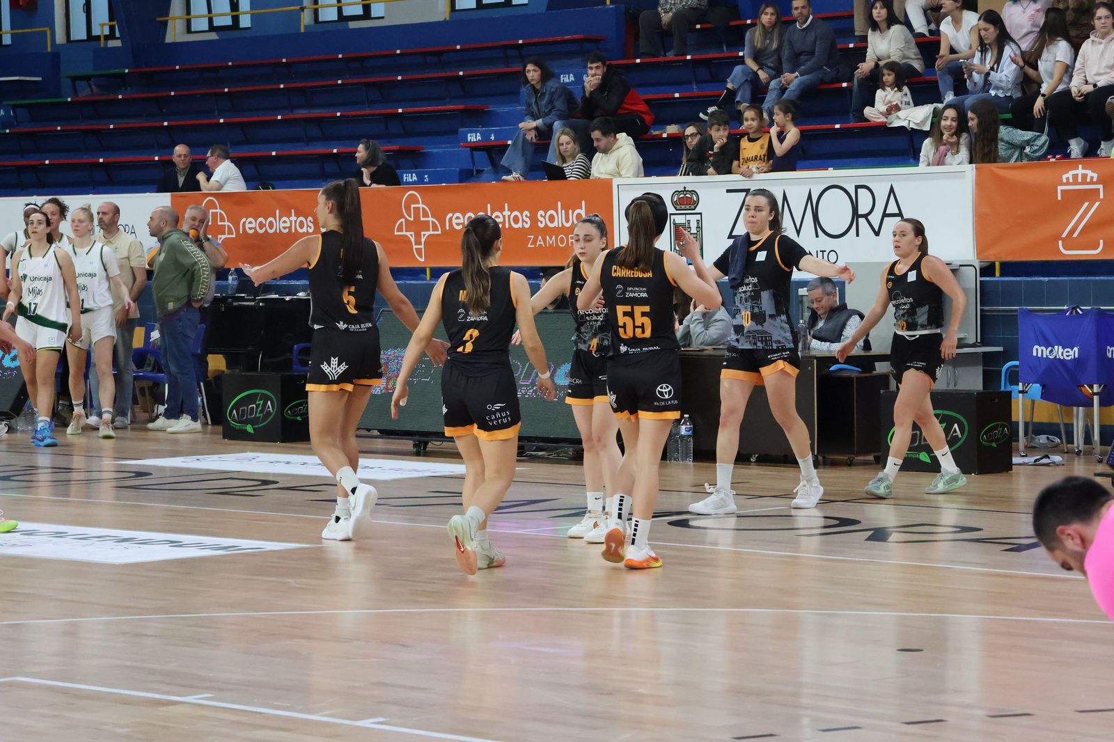 GALERÍA | Dura derrota del CD Zamarat ante Unicaja Mijas