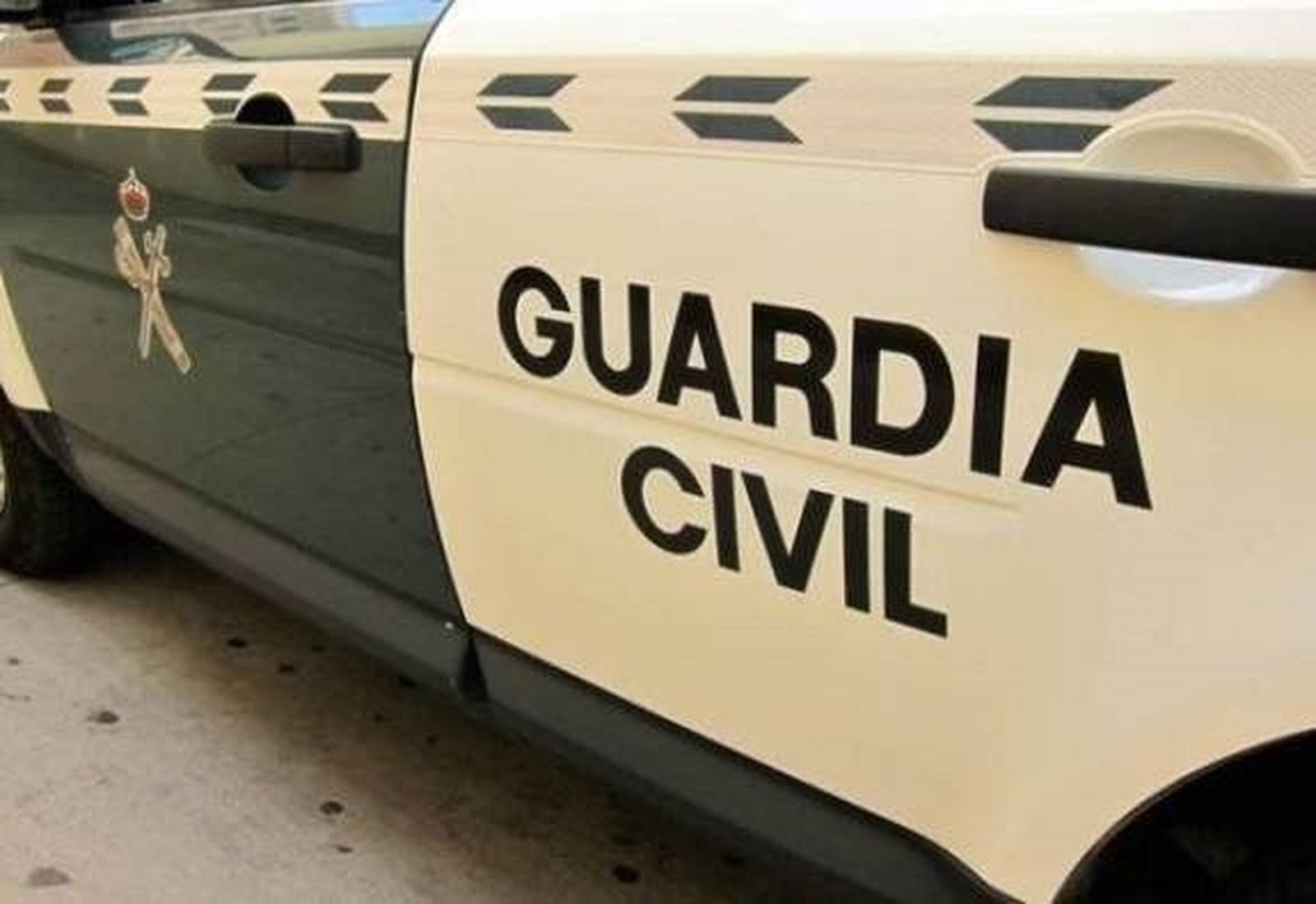 Imagen de archivo de un coche patrulla de la Guardia Civil.