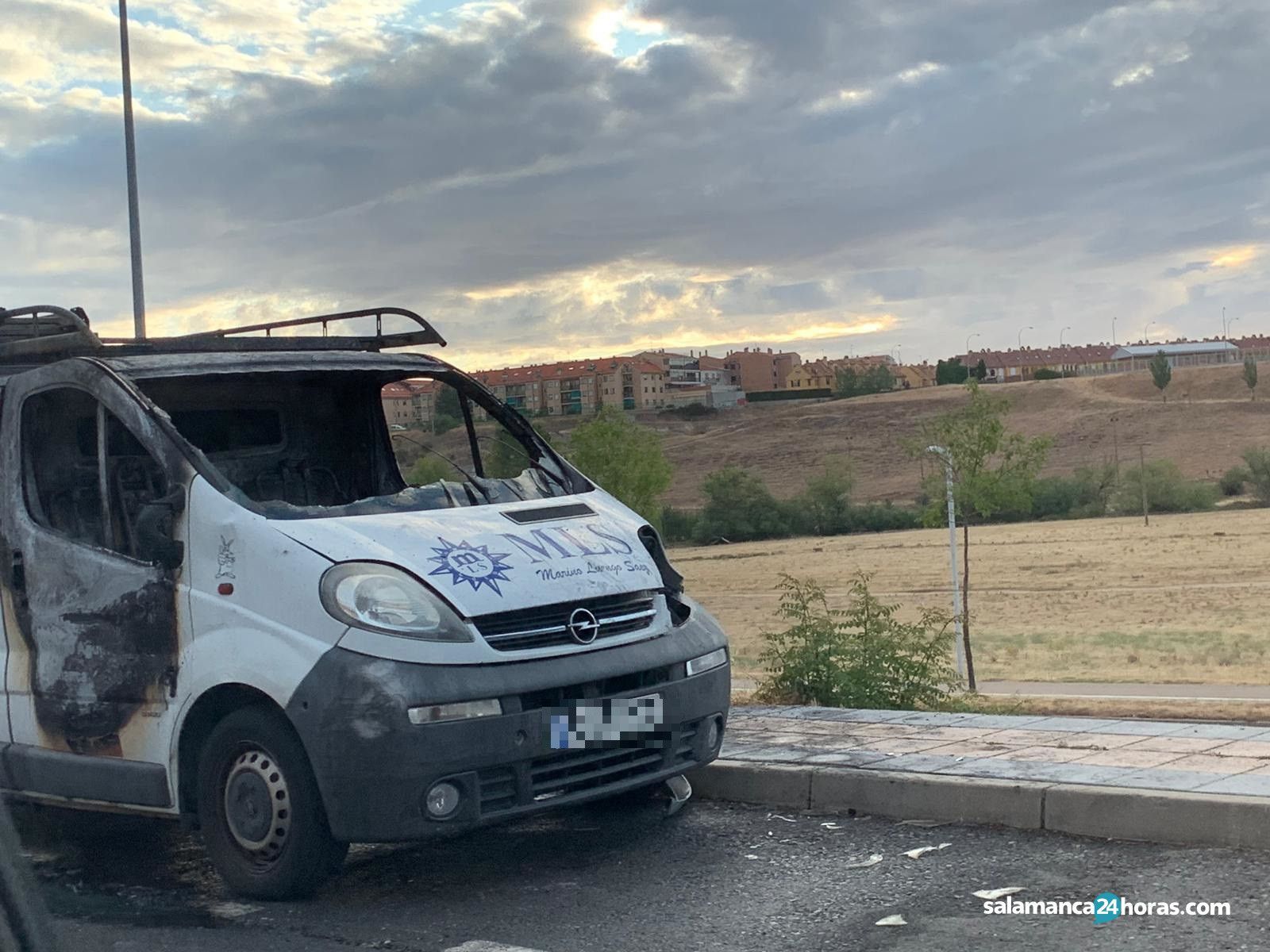 Furgoneta incendio 1