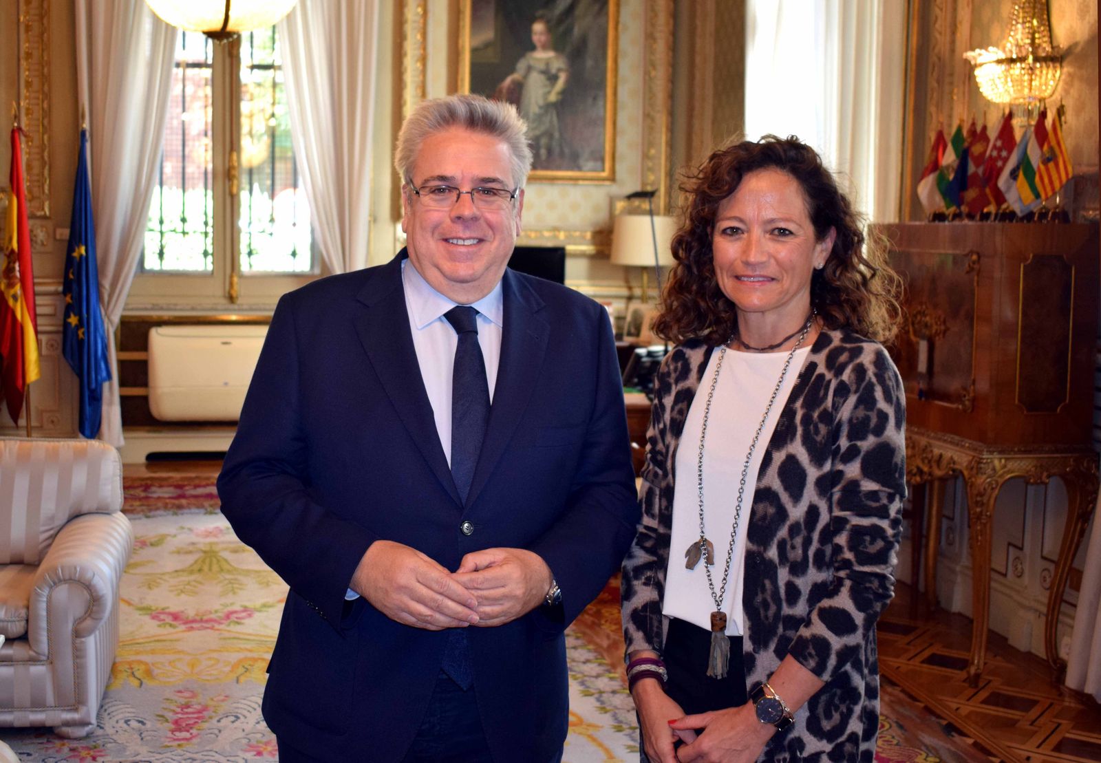 Reunion+Maria+de+Diego+con+secretario+de+Estado+de+Politica+Territorial+2+prensa