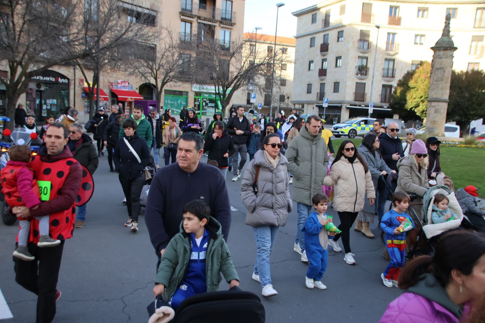 Desfile de Carnaval del Consejo Social del Rollo