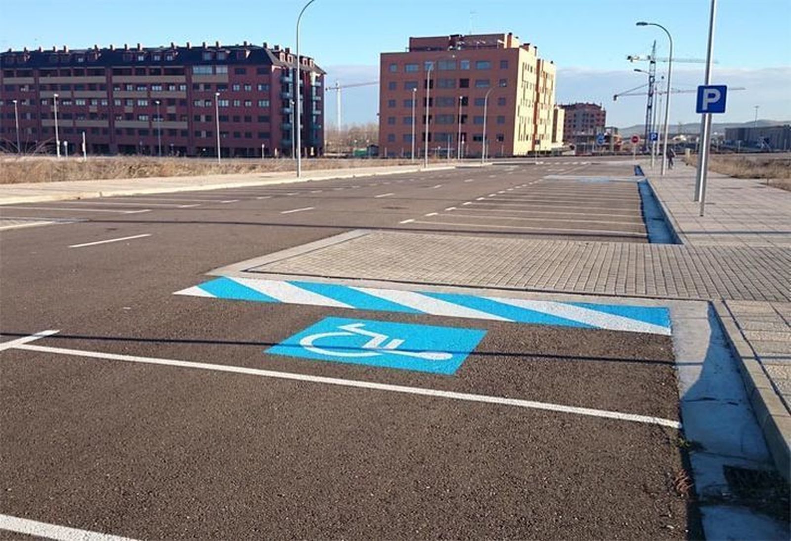 Plazas de aparcamiento adaptadas en Zamora