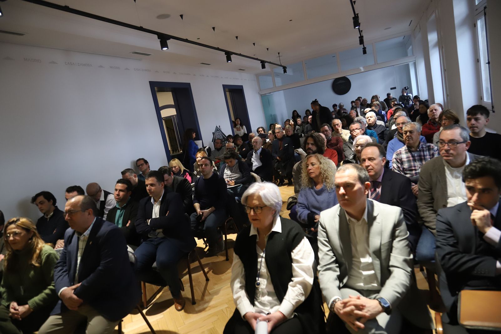 presentacion-de-los-vinos-de-la-sierra-de-la-culebra-17