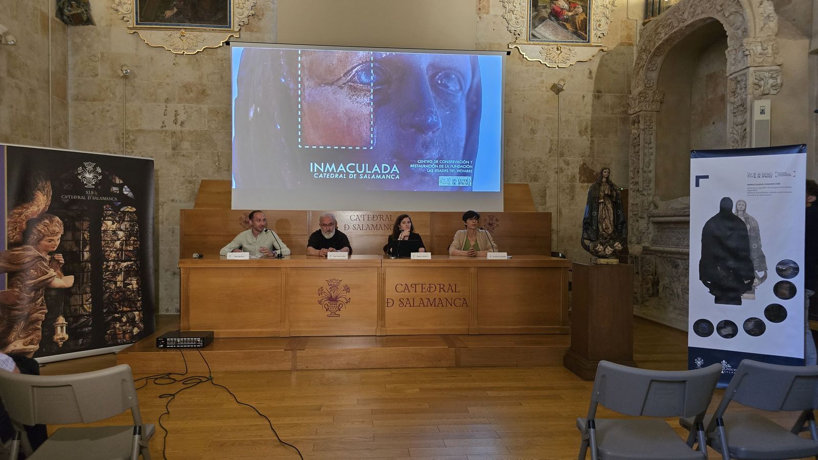 Presentación de la restauración de una talla de la Inmaculada Concepción de la Catedral de Salamanca
