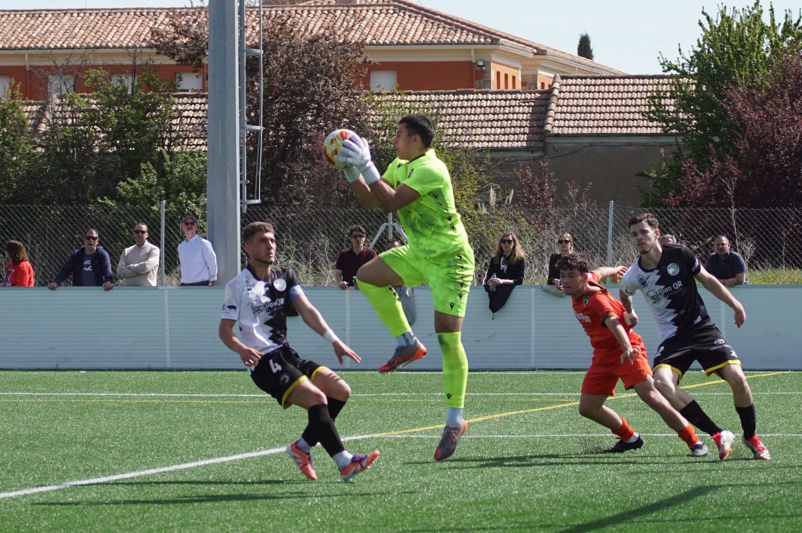 Encuentro entre Unionistas DH – Burgos en el Reina Sofía