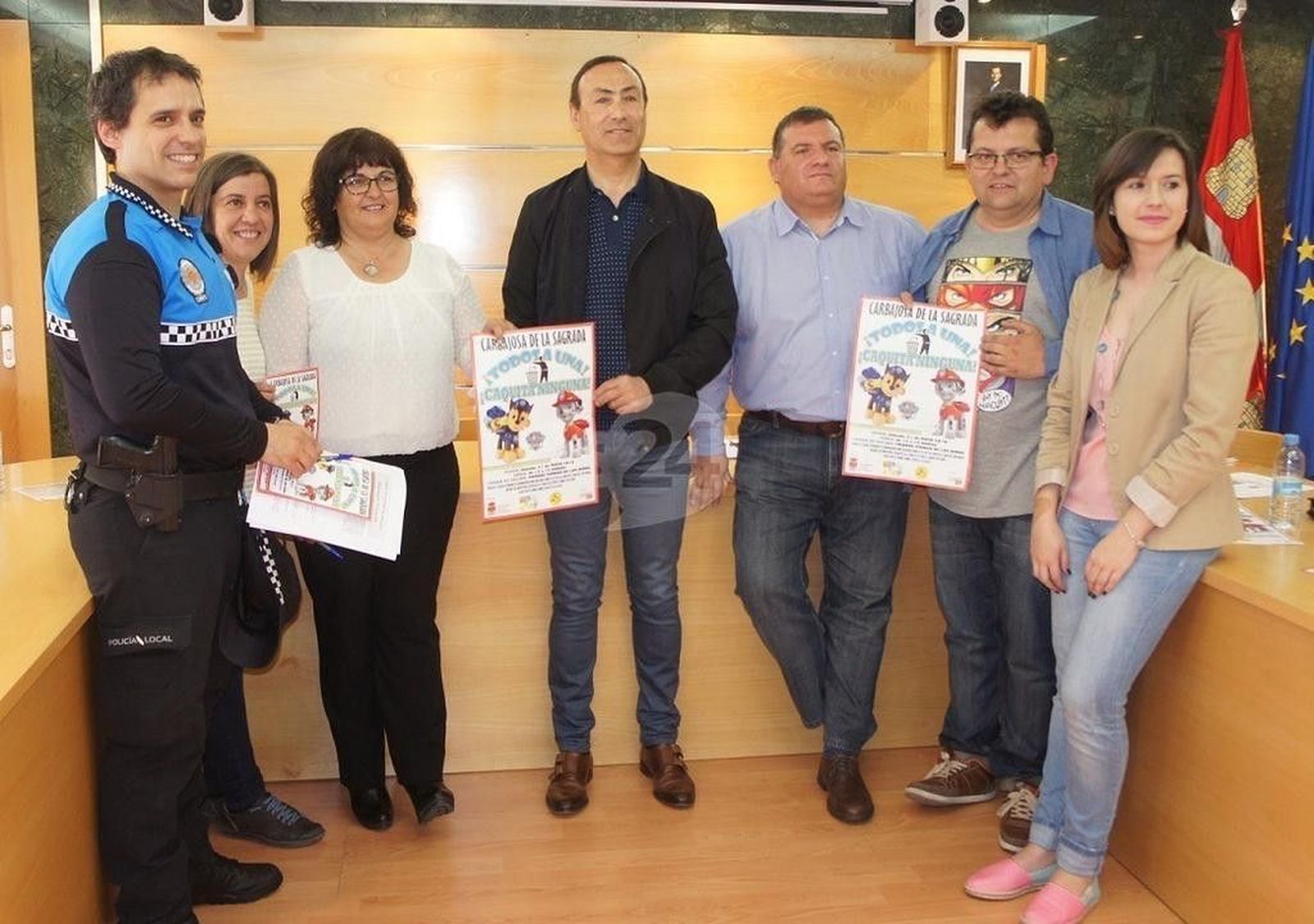 'No seas gualtrapas y recoge las cacas'