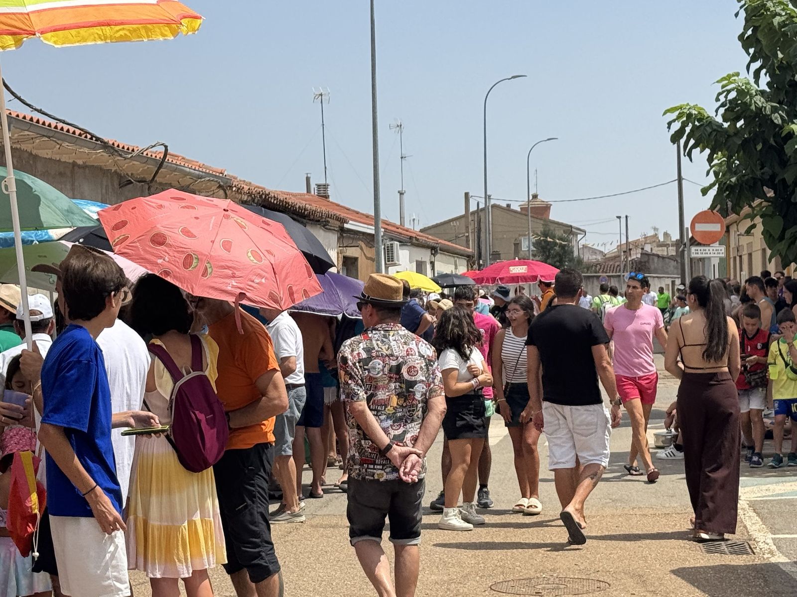 Banquete de paella en Doñinos para despedir sus fiestas por Santo Domingo de Guzmán