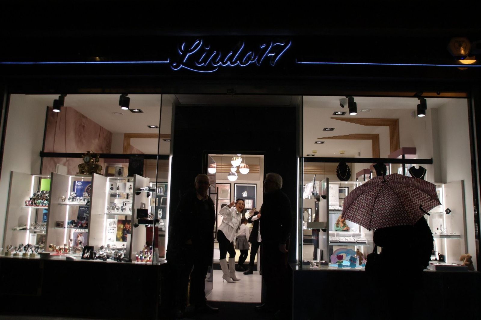 20231130195940-img-4752