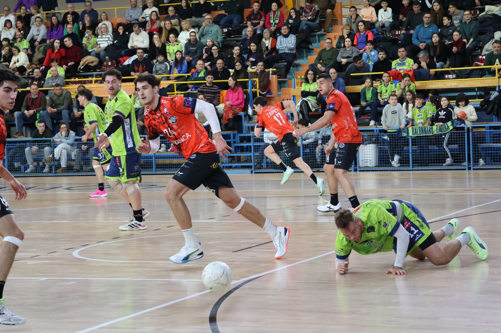 Balonmano Zamora- Ademar León