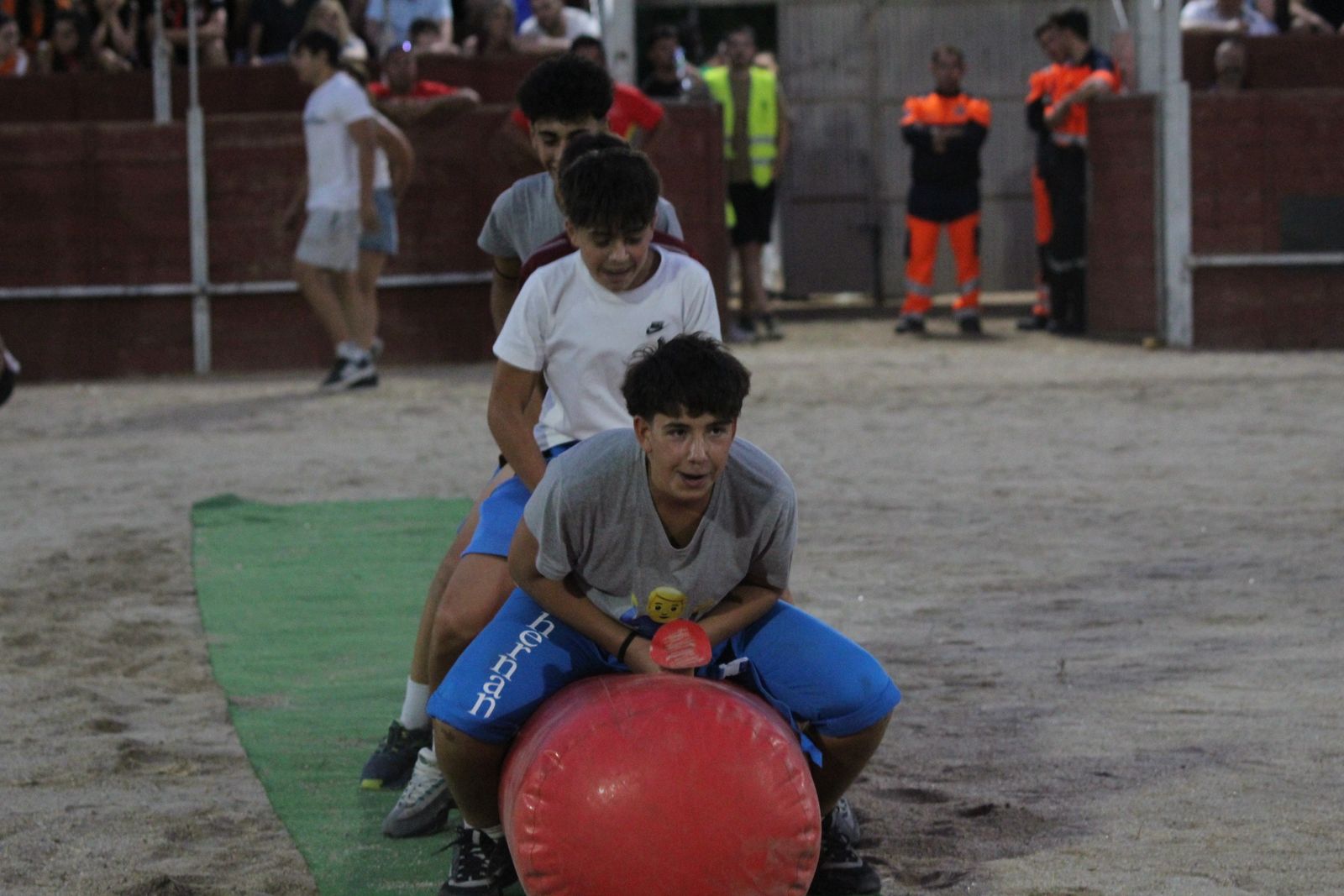 Así se ha vivido el Grand Prix de Carbajosa de la Sagrada y la posterior vaquilla