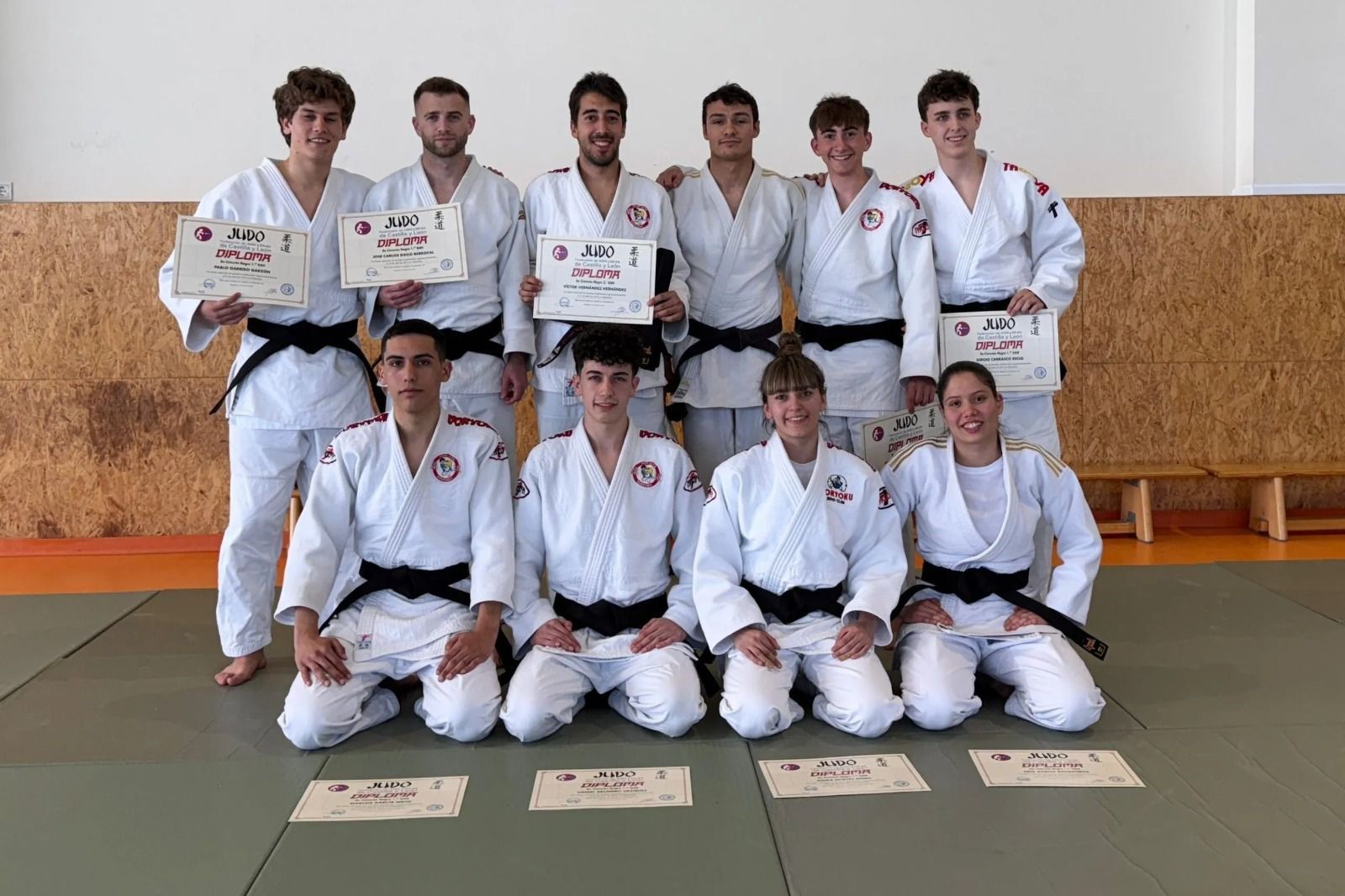 Cinturones Negros del Doryoku