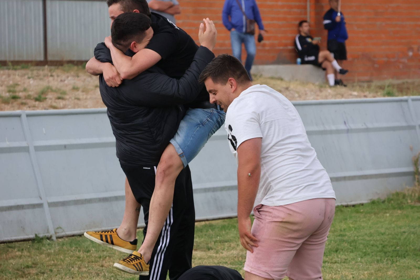 moraleja-cf-asciende-a-regional-de-aficionados-3