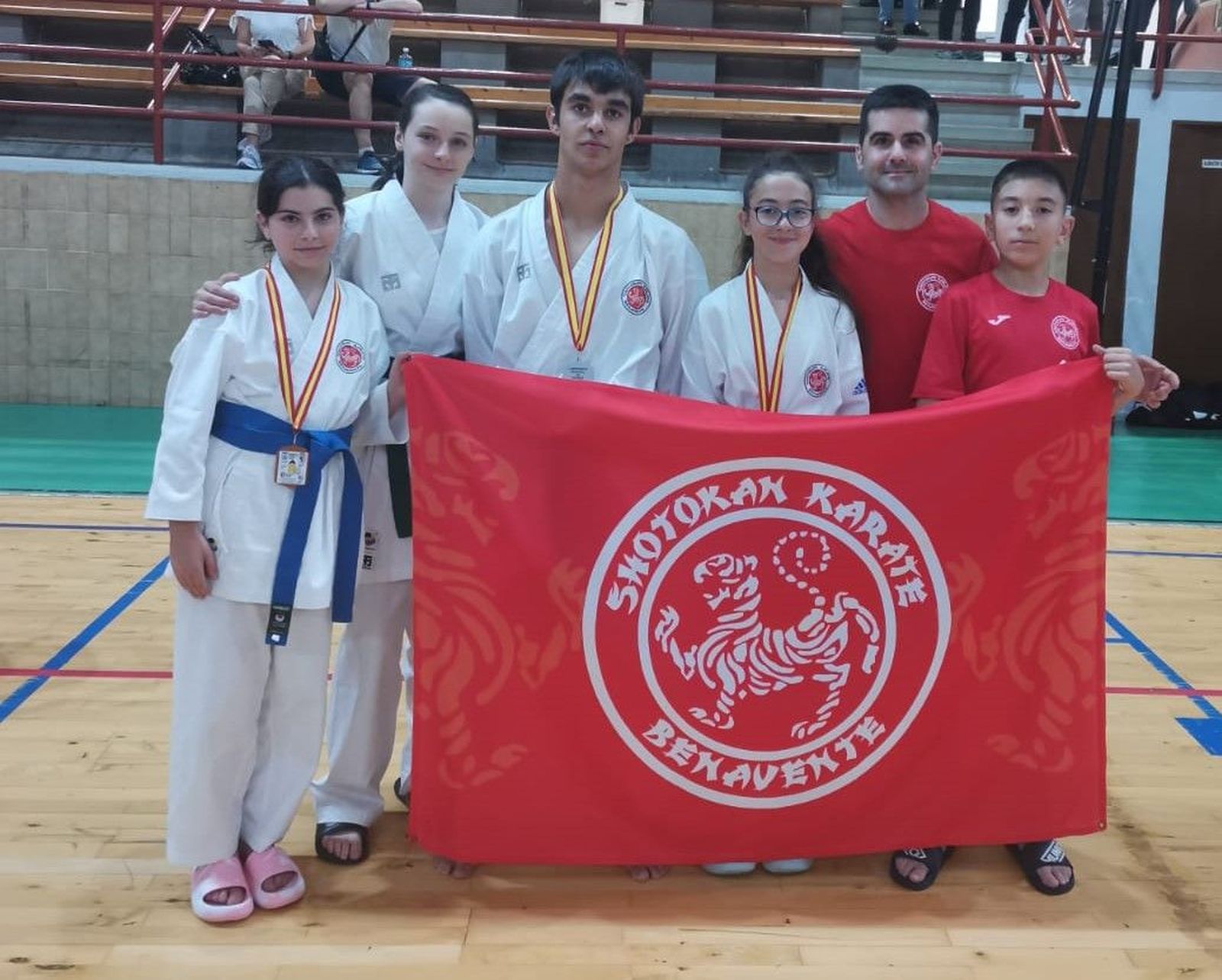 El Shotokan Kárate Benavente toca metal en Campeonato Regional de Kumite