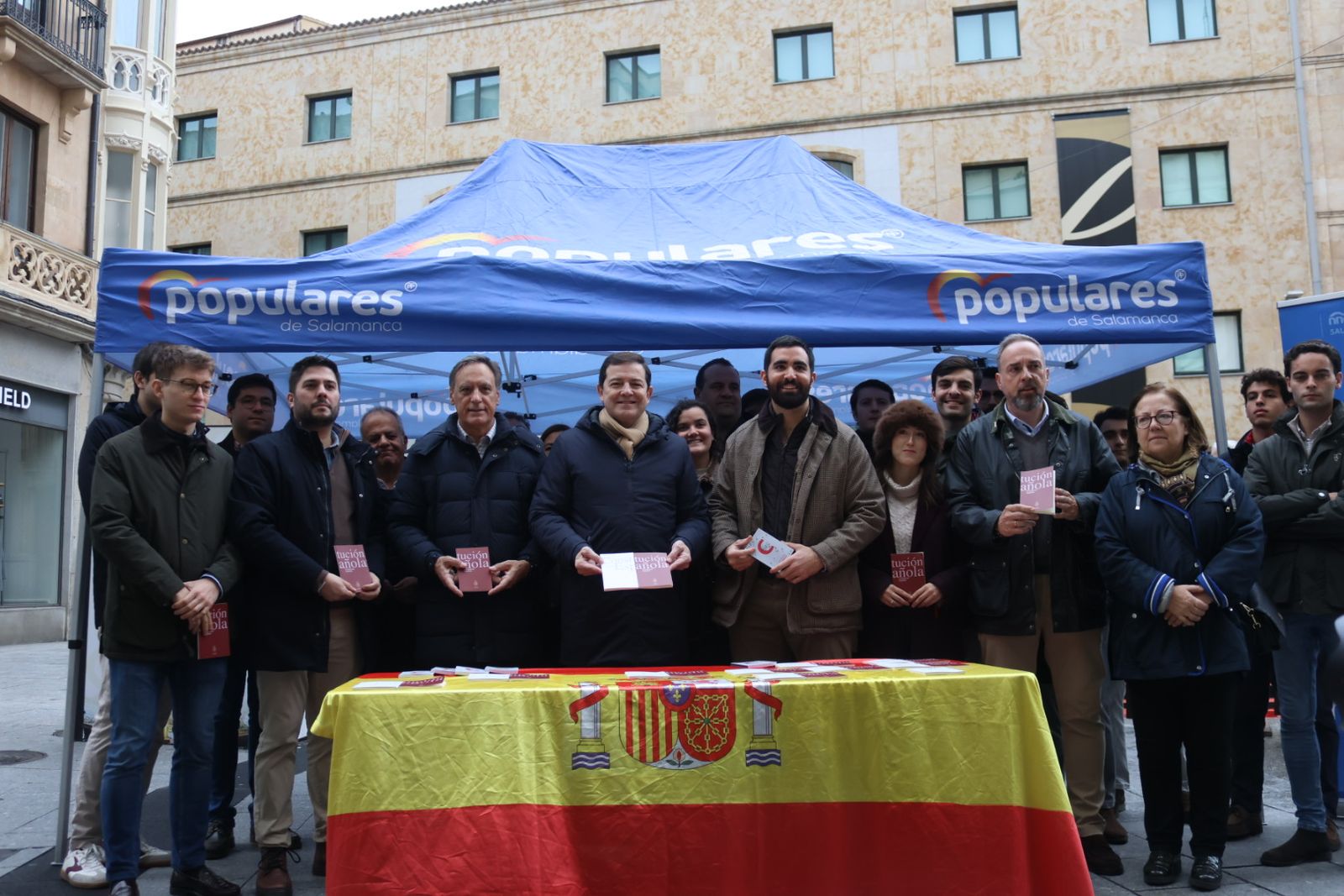 Nuevas Generaciones del PP celebra el dia de la constitución