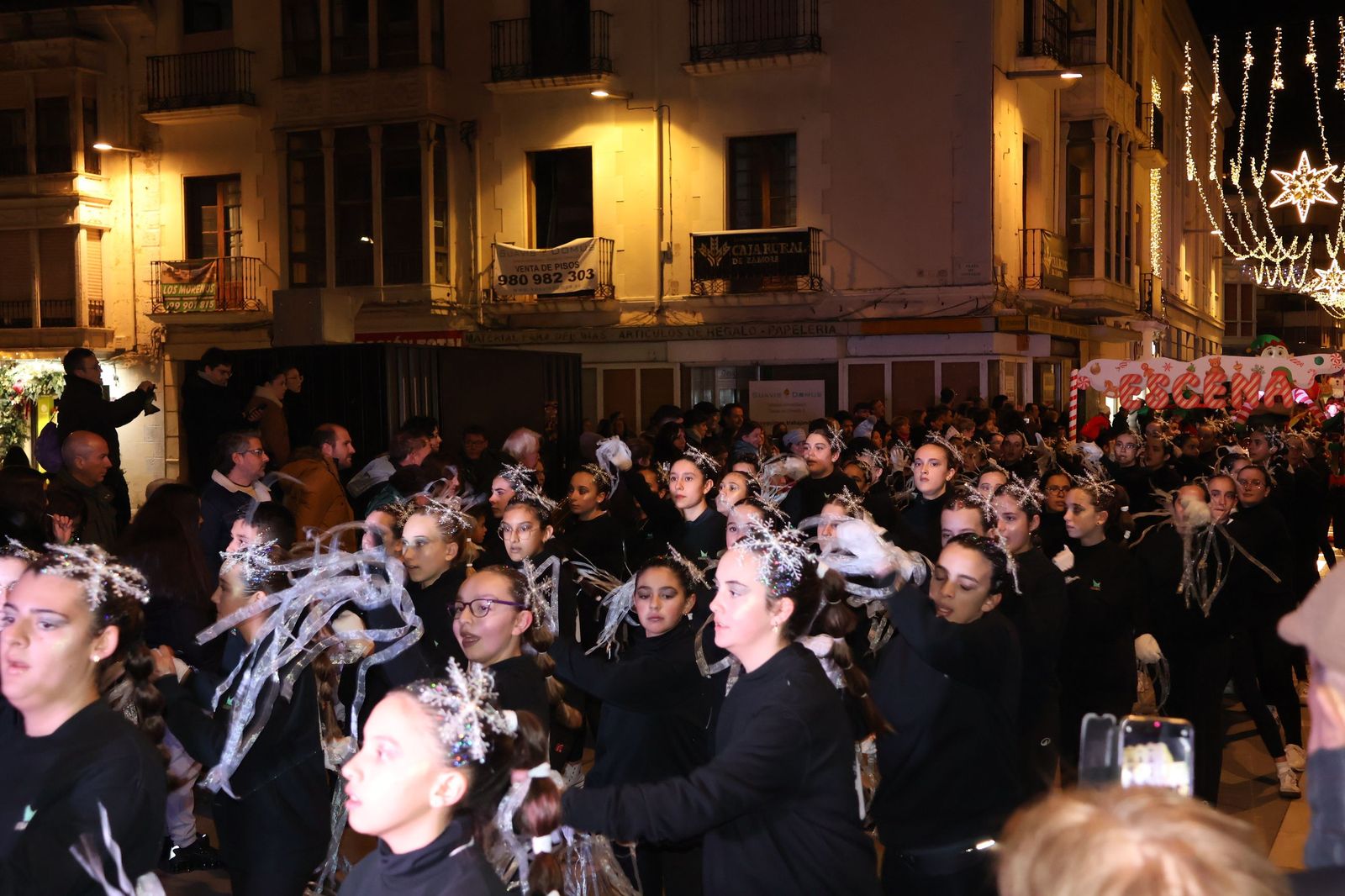 GALERÍA | El animado pasacalles de Escena por el centro de Zamora, en imágenes