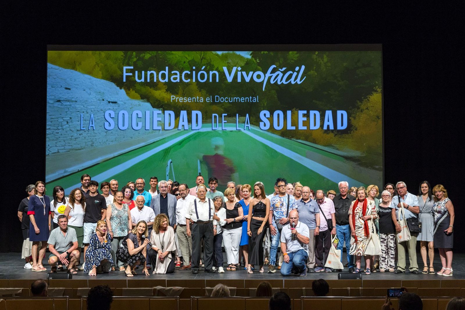 'La sociedad de la soledad' emociona en Zamora con un retrato profundo del aislamiento rural