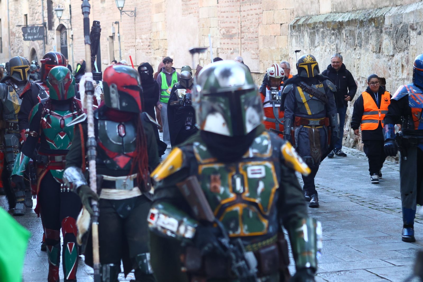 Desfile de Star Wars por el centro de Salamanca