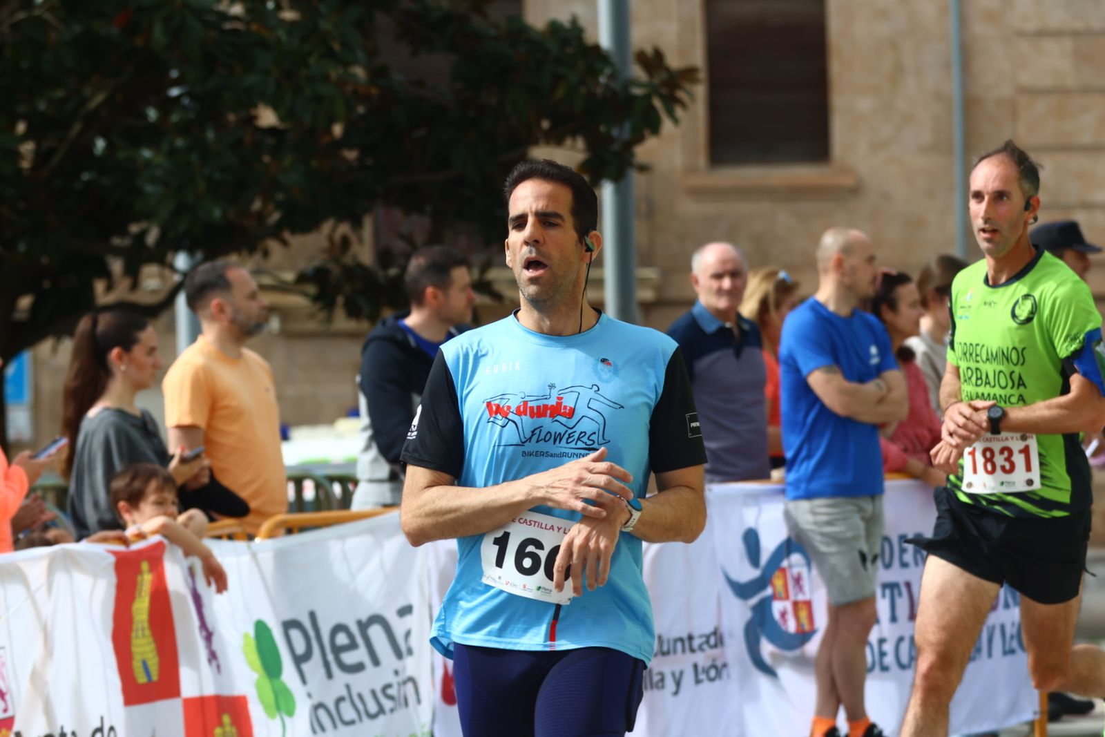 Carrera y Marcha solidaria por el día de Castilla y León