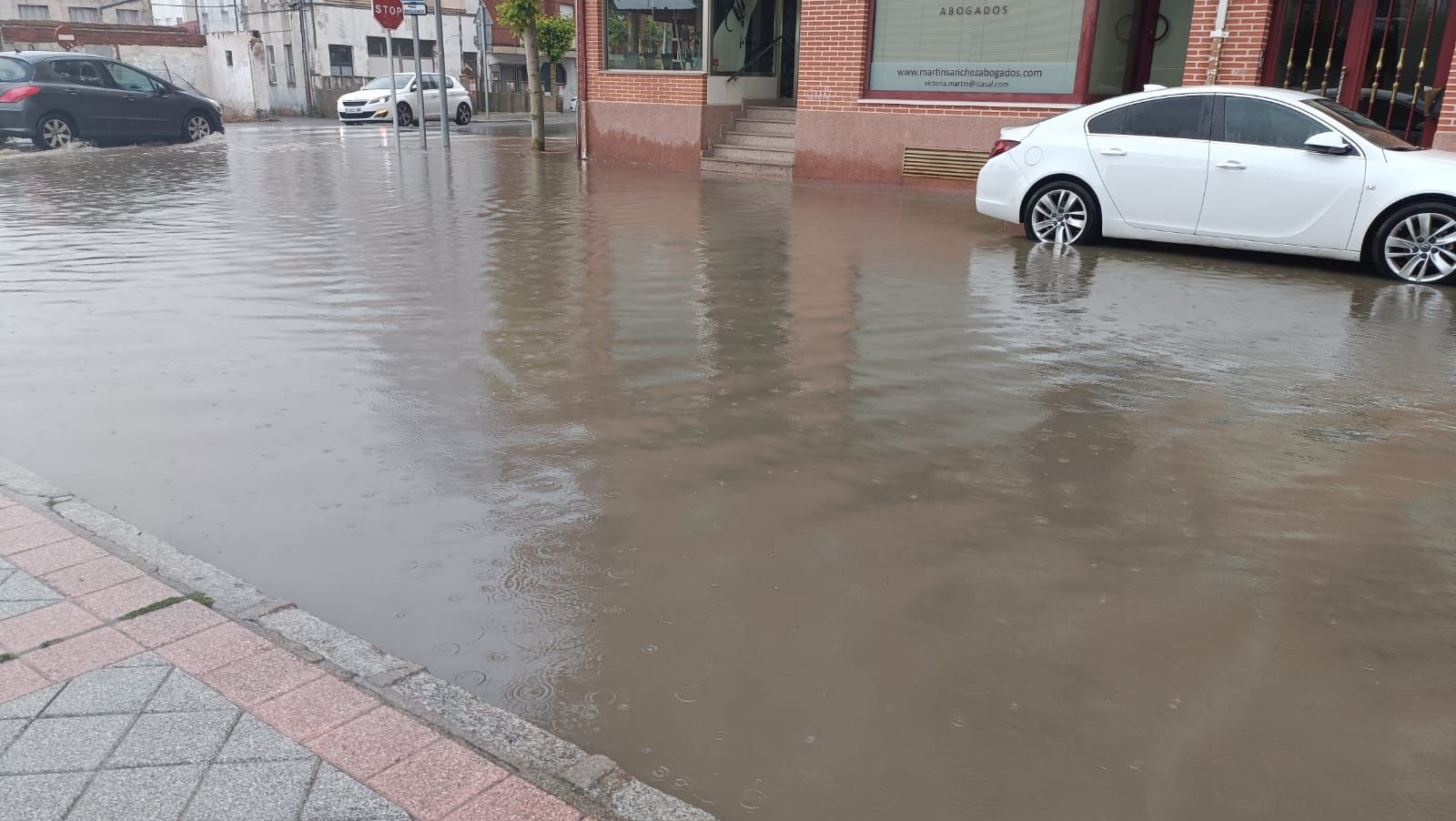 whatsapp-image-2023-06-01-at-16-06-12-1