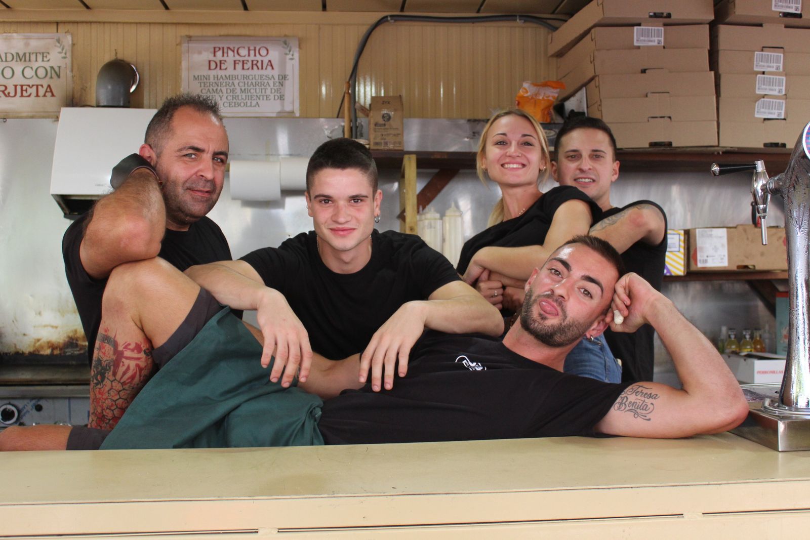 Ambiente en la Feria de Día en el mediodía de este martes