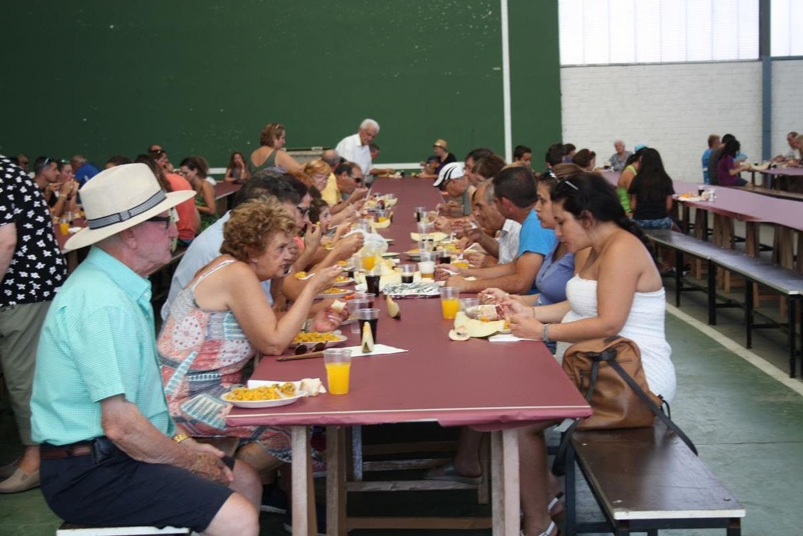 Paella popular en Calvarrasa de Abajo