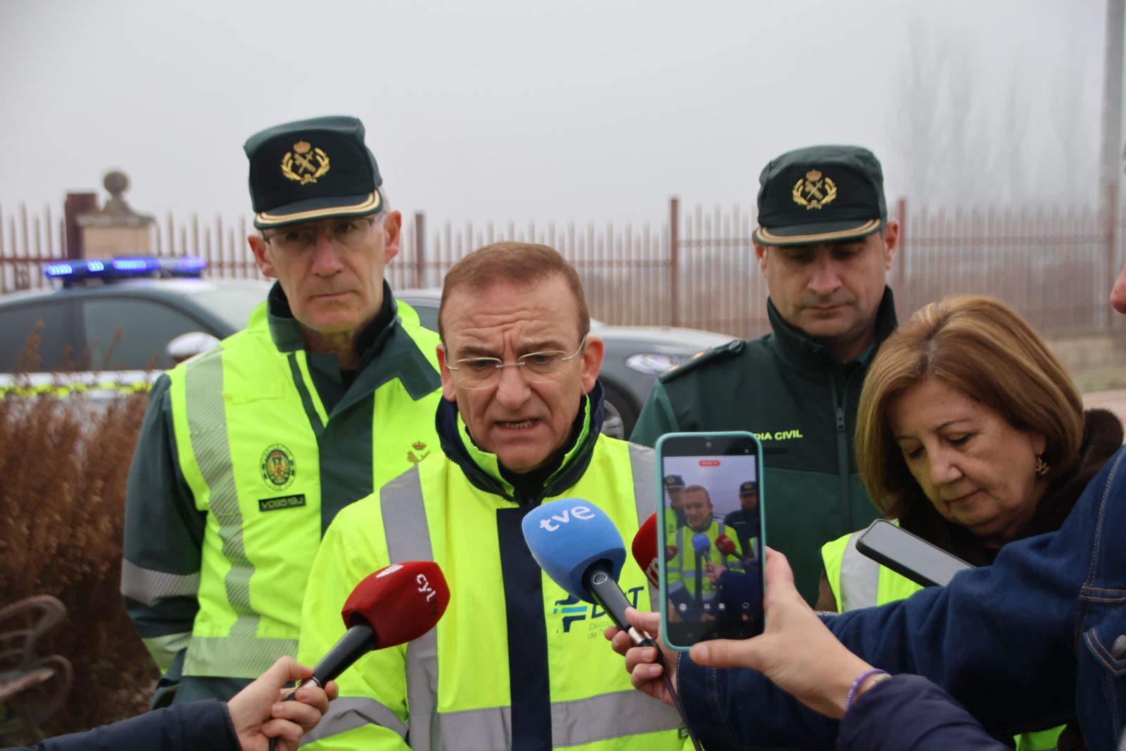 La Subdelegada del Gobierno informa sobre la campaña especial de la DGT  de control y vigilancia sobre consumo de drogas y alcohol por los conductores