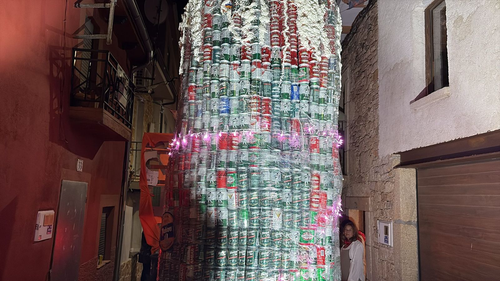 Desfile de carrozas en Pereña