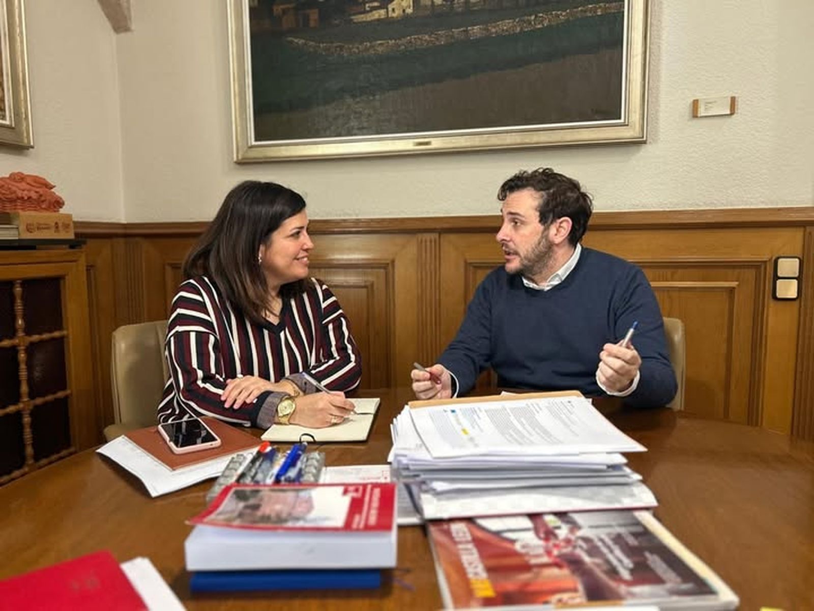 ALcaldesa de Benavente y Victor de la Parte, Diputación de Zamora.