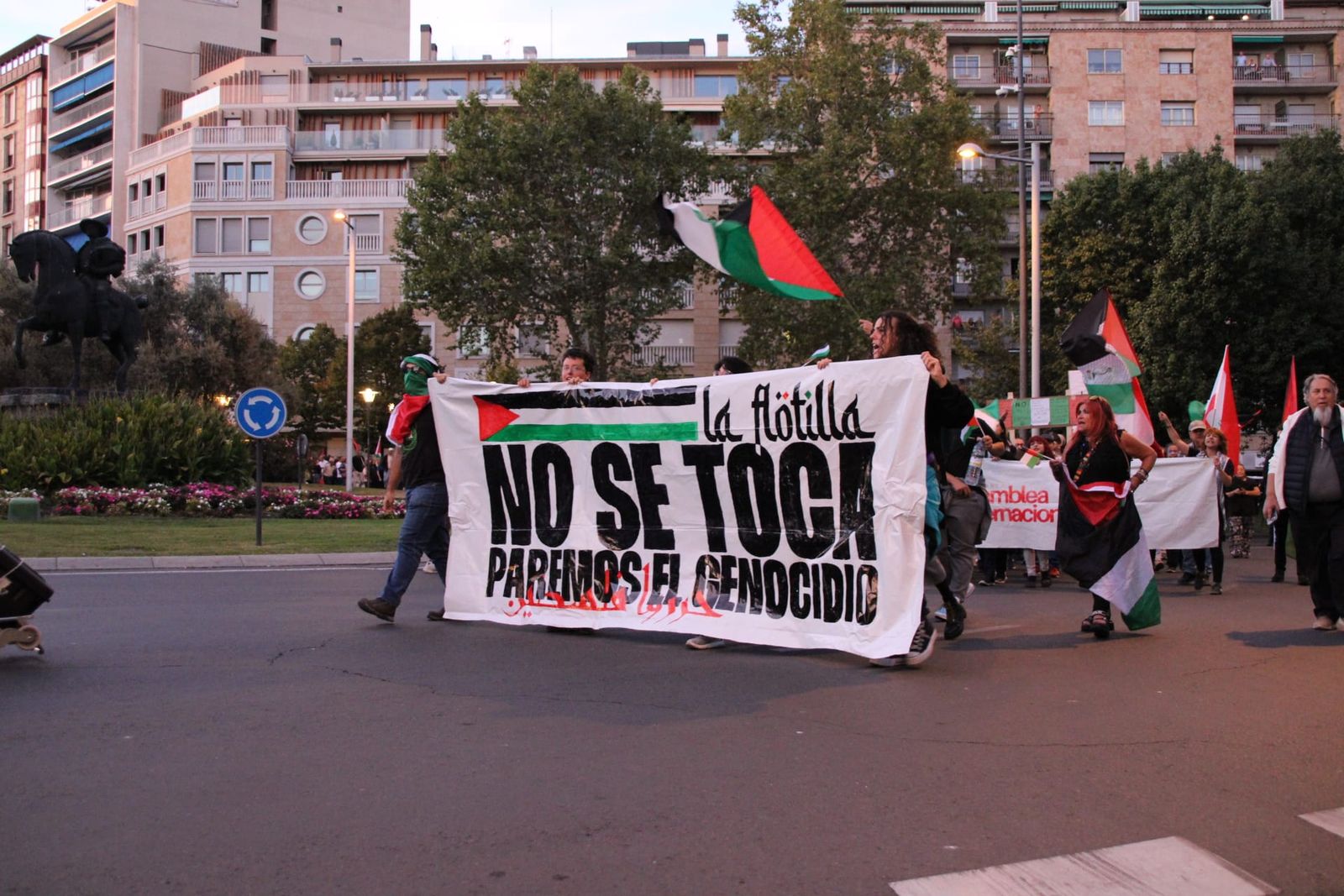 Medio millar de personas se manifiestan en Salamanca en apoyo a Palestina y la flotilla