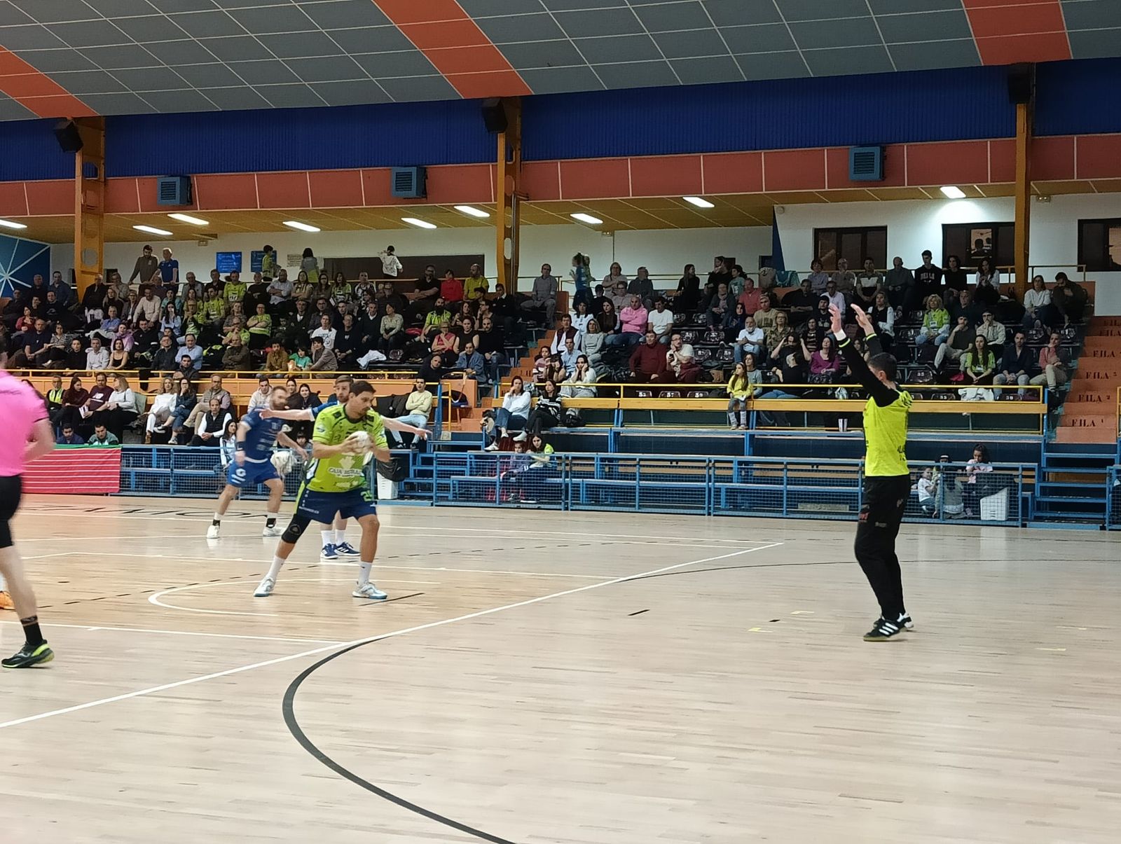 whatsapp-image-2025-03-29-at-20-20-09