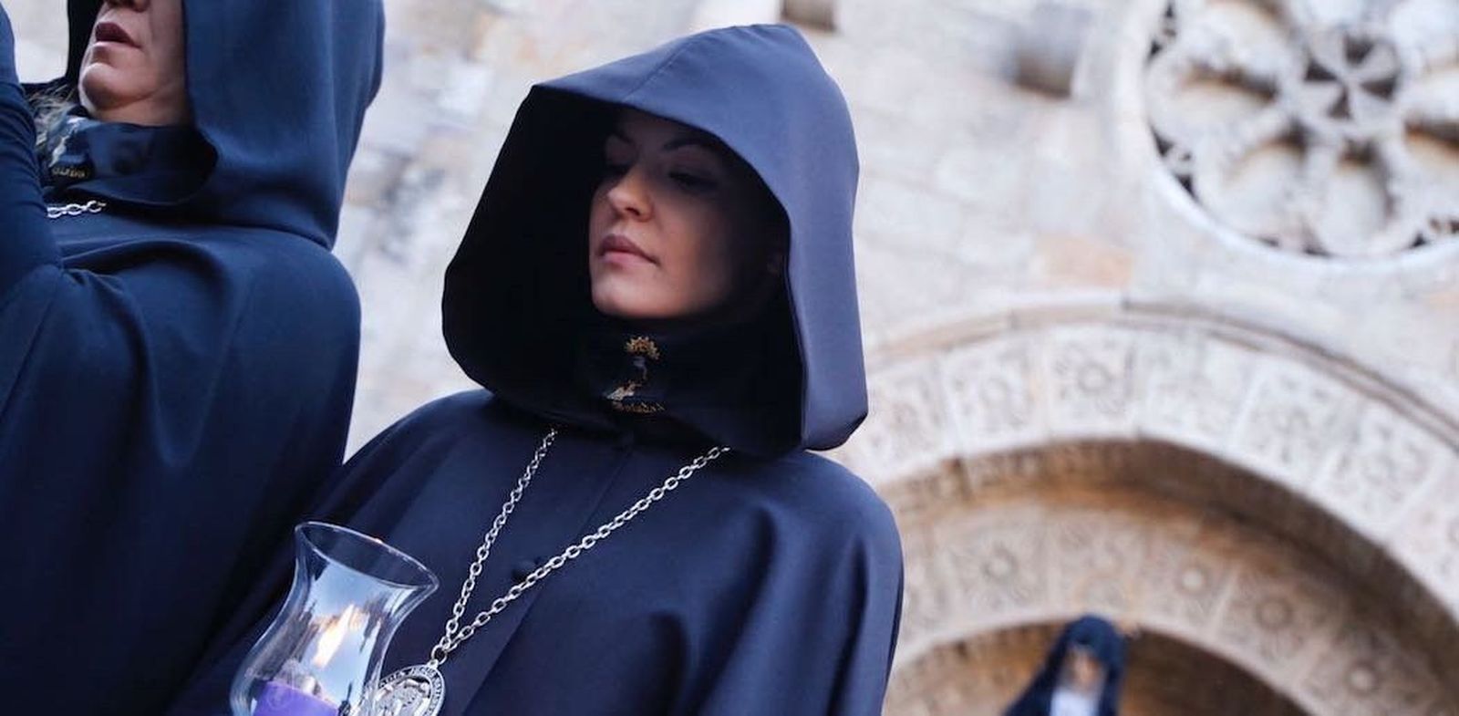 Luto para acompañar a la Soledad