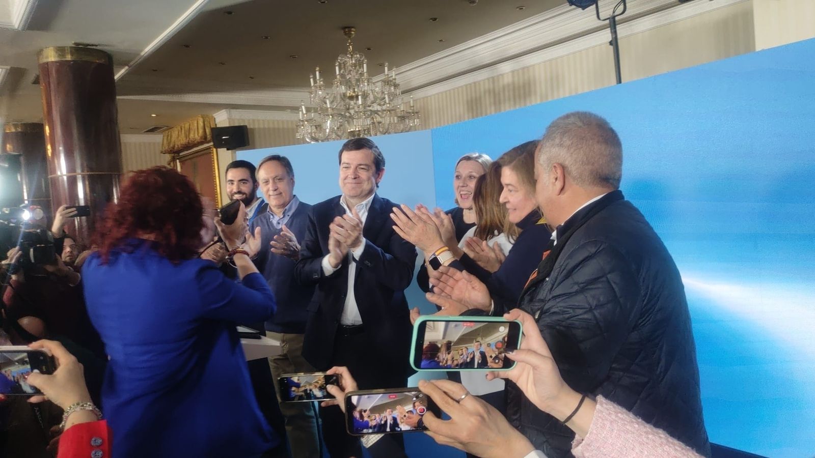 Mañueco celebra su triunfo en Salamanca en las Elecciones a las Cortes de Castilla y León 2026