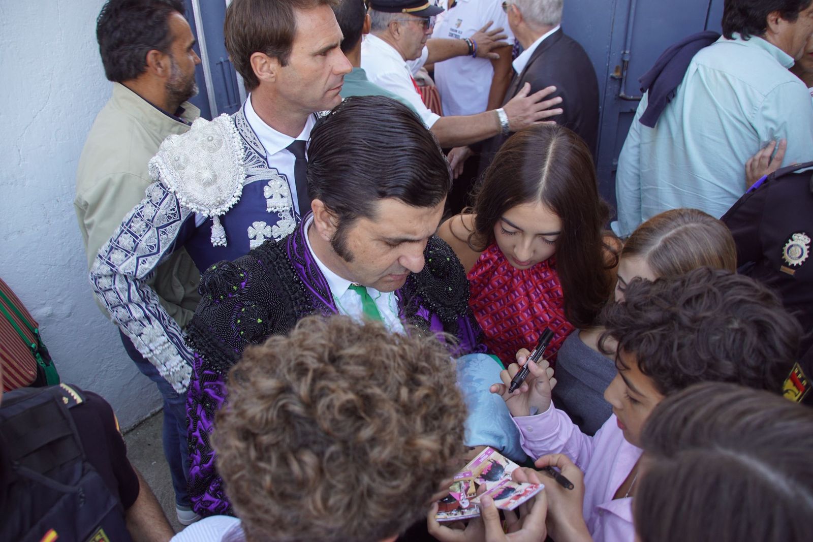 Así ha vivido la afición salmantina el adiós a la feria desde los tendidos: imágenes del ambiente en la corrida concurso