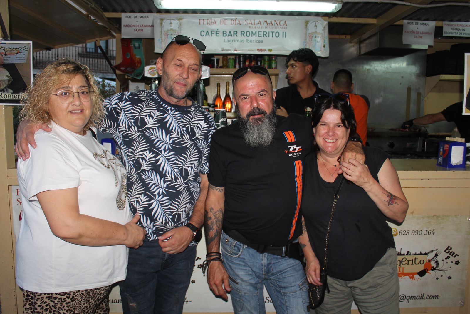 Ambiente en la Feria de Día en la tarde de este jueves
