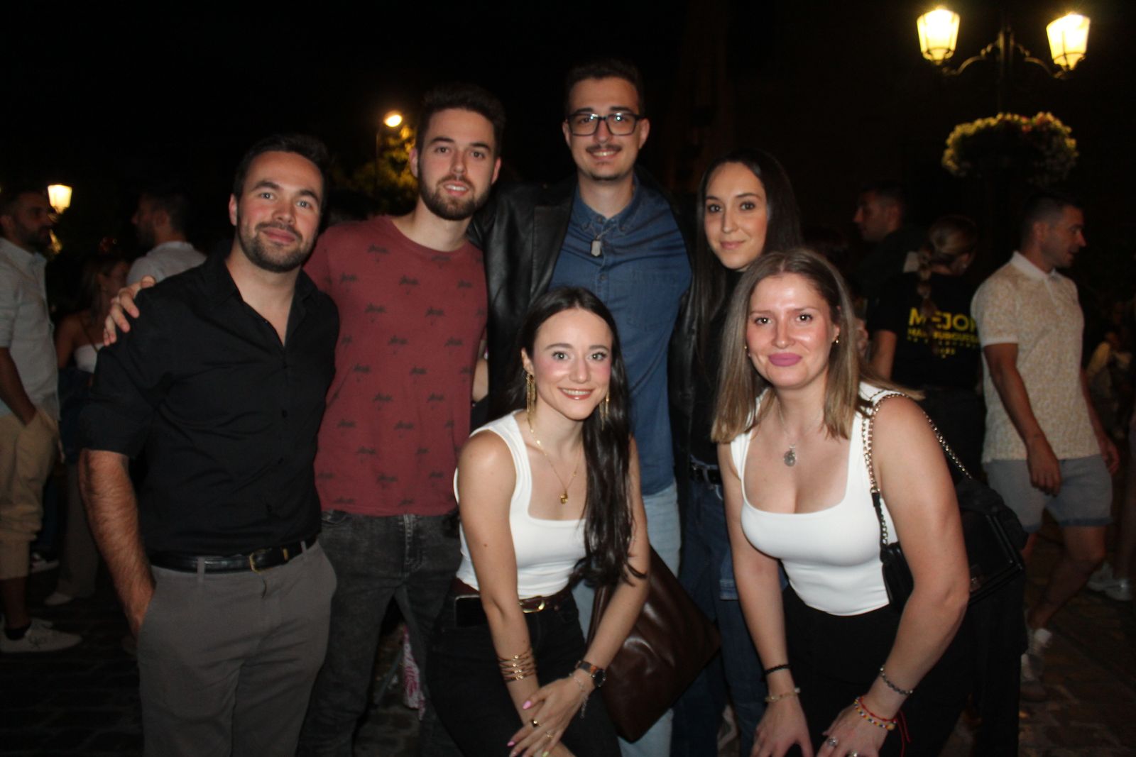 La Feria de Día se llena en la tarde-noche de este viernes, punto de partida del fin de semana