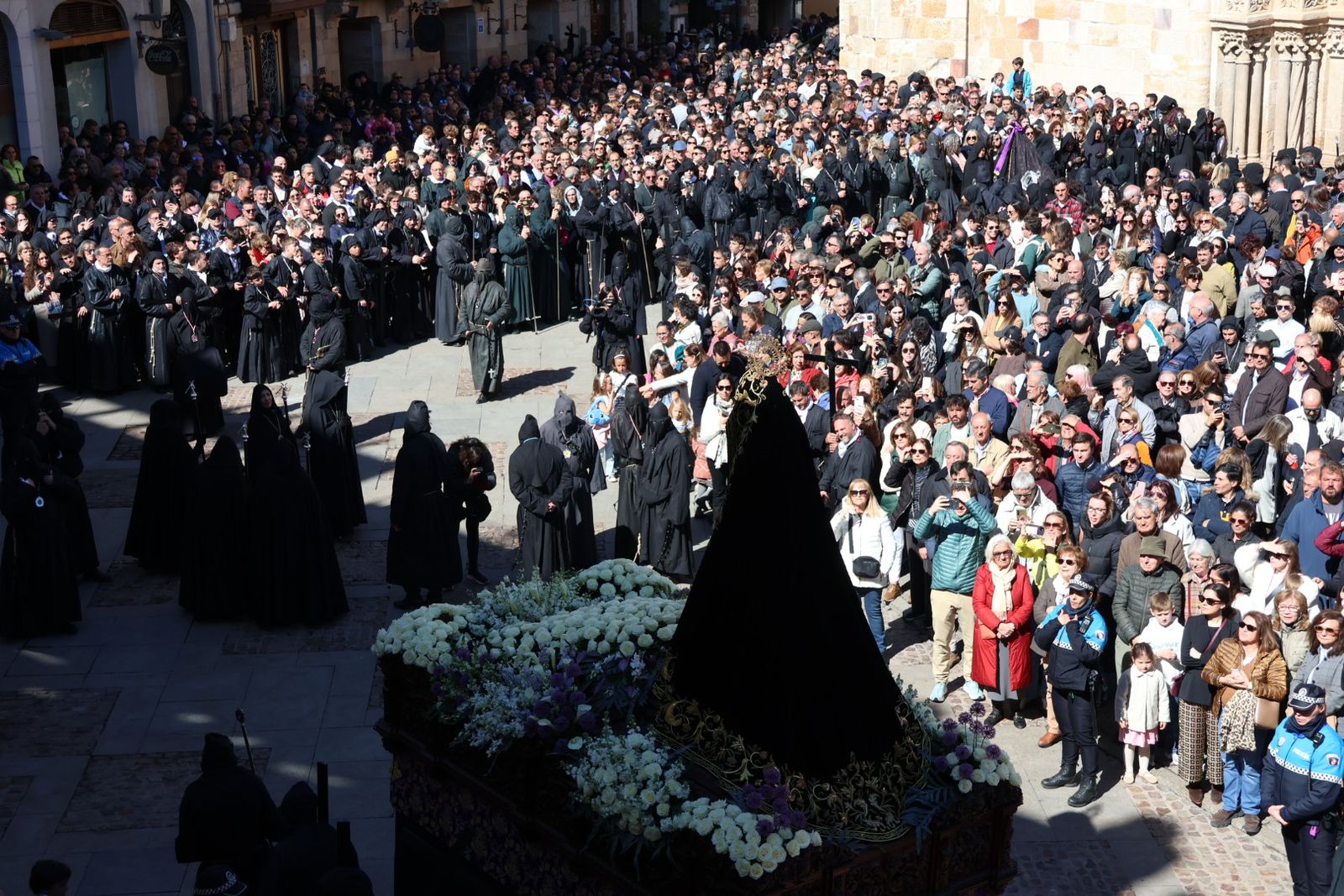 GALERÍA | Revive en imágenes la procesión de Jesús Nazareno